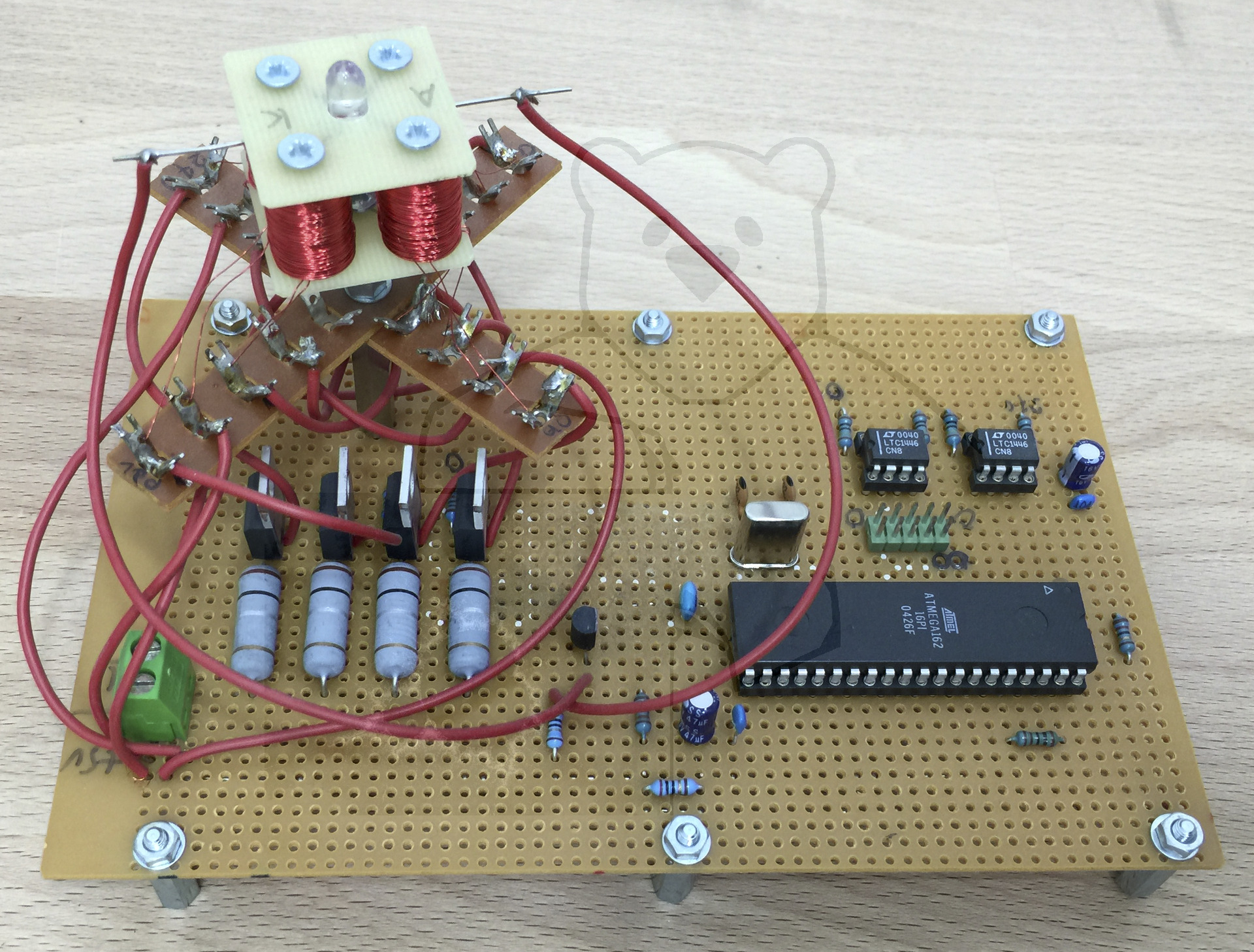 Entwicklung des Multiplate® - Die Entwicklungsplatine für den Rührer mit bifilaren Spulen und Stroboskop durch eine LED